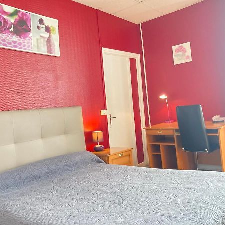 Aigle D'Or Hotel Thiers Kültér fotó